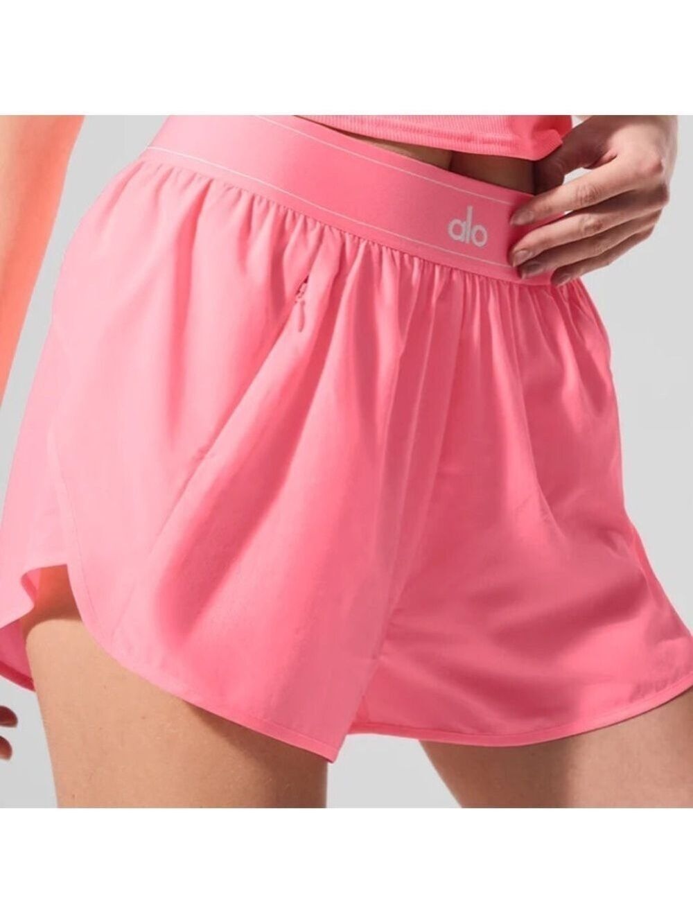 ALO Yoga Neon Bubblegum Pink Match Point Shorts NWT tenniscore - Picture 4 of 9
